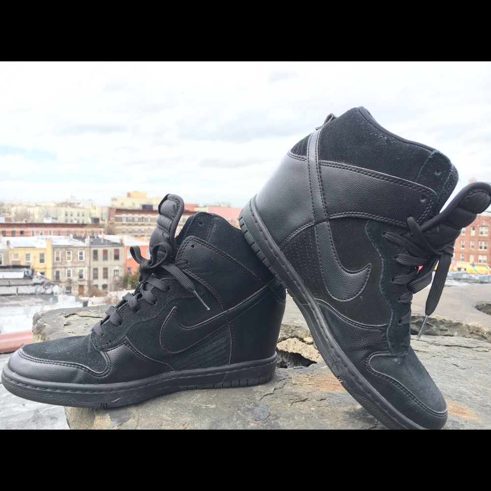Women’s Sneaker